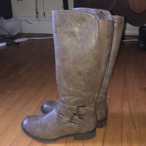 Brand new knee high boots